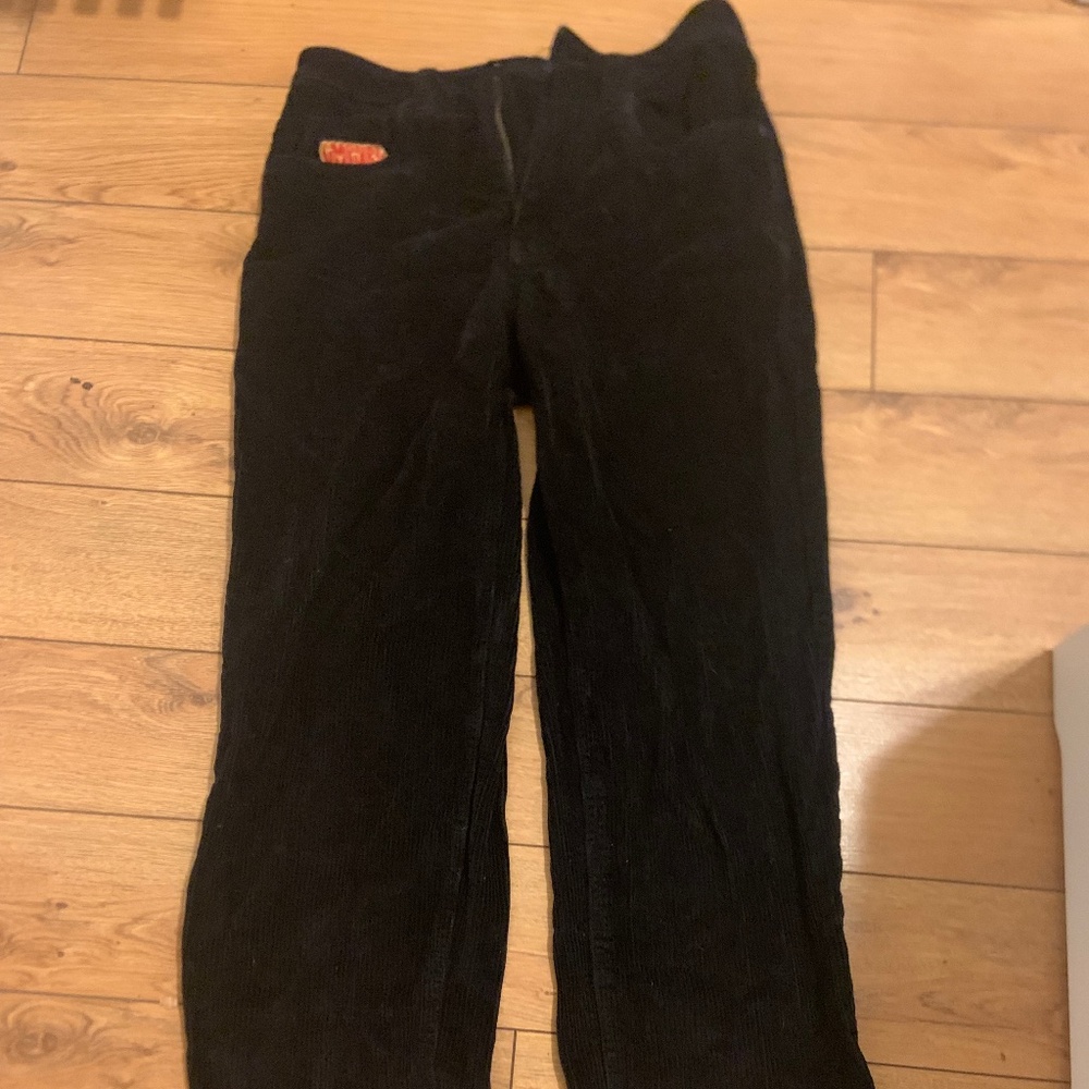 Empyre pants